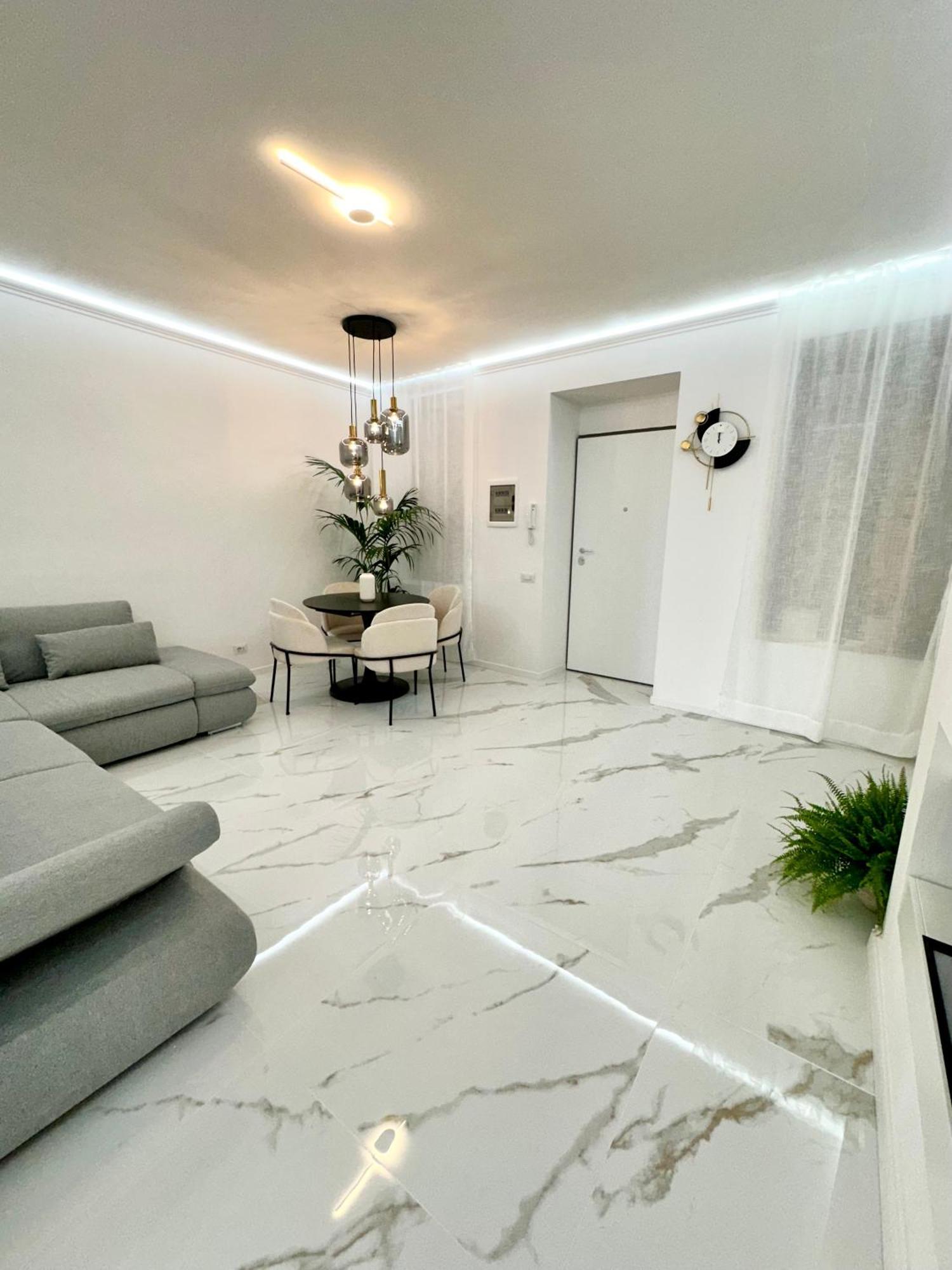 Luna Luxury Suite Bergamo Exterior photo